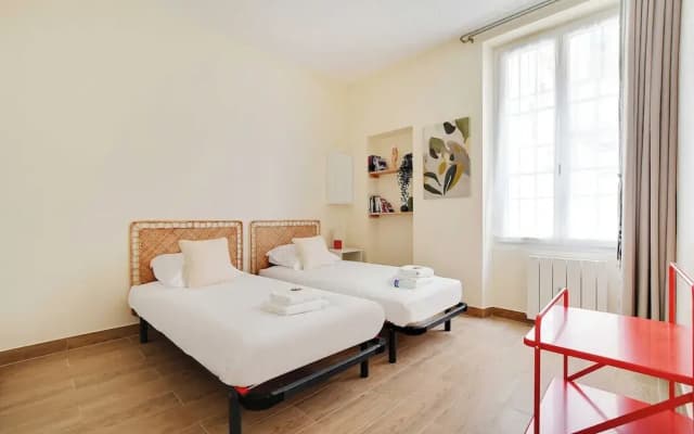 Charming Apartment - 2br/6p - Paris Center - photo 3