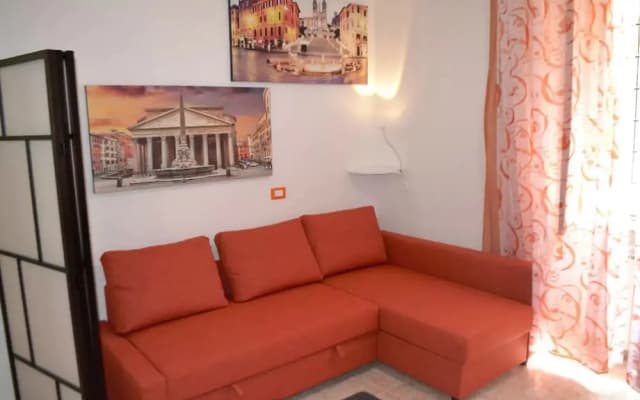 Orange Apartment - photo 3