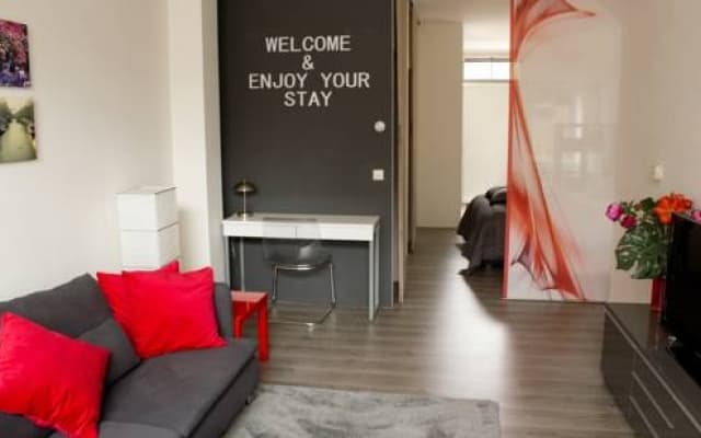 no56 Bed & Breakfast - photo 2