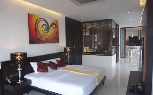 Sunrise Ocean Villa - photo 2