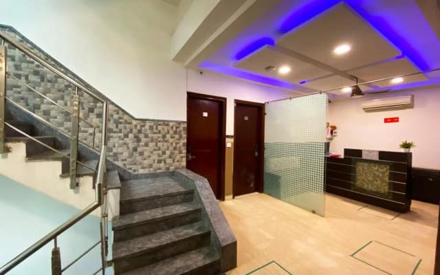 Sarvasa Residency - photo 4