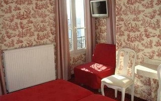 Hotel Regyn's Montmartre - photo 3