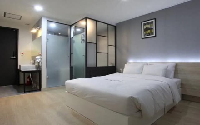 Hotel Bene - photo 2