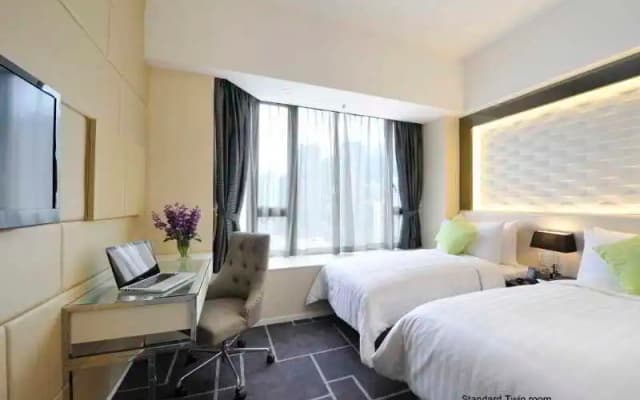 Dorsett Regency - photo 2