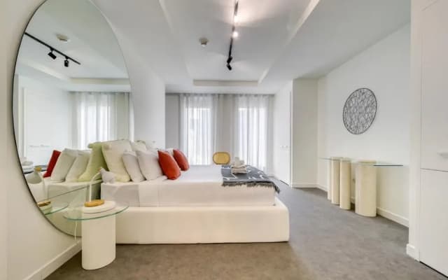 Luxurious Apt in Impressive Difc Tower - photo 2