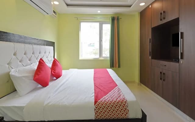 OYO 22585 Flagship Sumit House - photo 4
