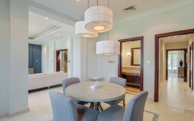Prvt Pool Beach in Luxury Palm Jumeirah Villa - photo 5