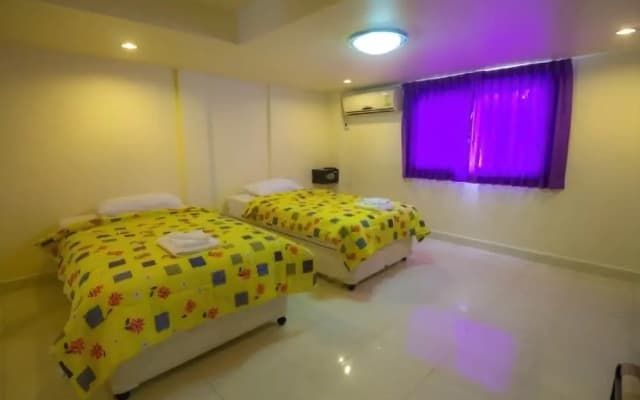 HK Residence - photo 4