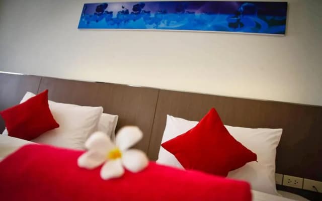 Jomtien Beach Hostel - photo 3