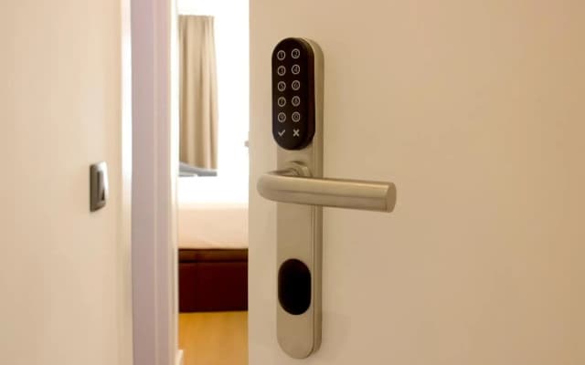 Woohoo Rooms Hortaleza - photo 3