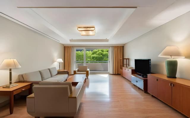 Swiss Grand Hotel  - photo 2