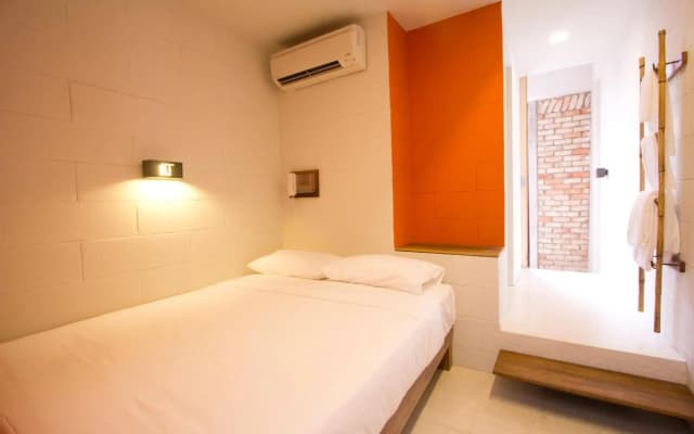Lantern Hotel - photo 3