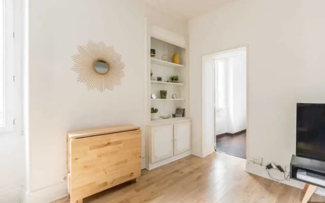 Beautiful Apartment for 4 People in the 15th - photo 2