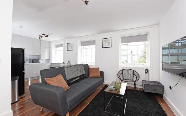 Charming & Modern Apartments near Oxford Circus London - photo 5