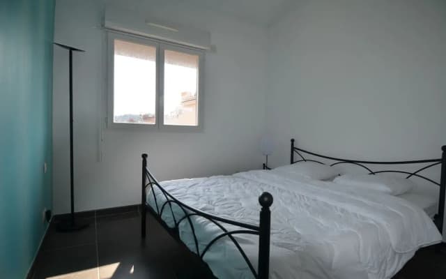 Modern duplex apartment 4 persons near train station Acropolis in Nice - photo 4