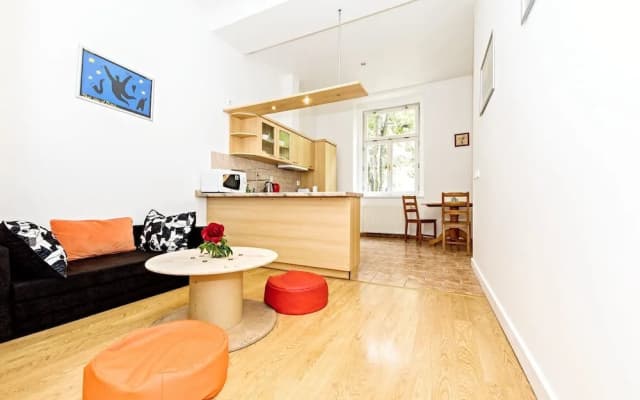 Chill Hill Apartments - photo 5