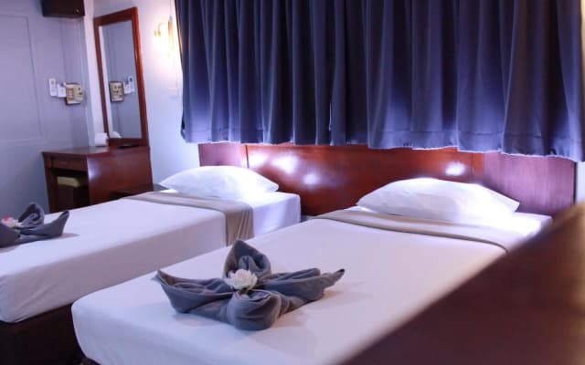 The Little Mermaid Guesthouse & Restaurant - photo 5