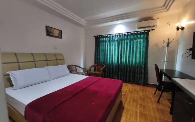 Darul Salam Inn - photo 4