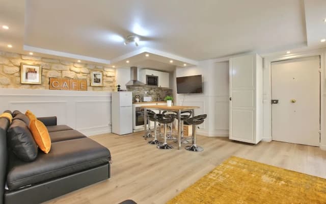 42 - Luxury Flat - photo 5
