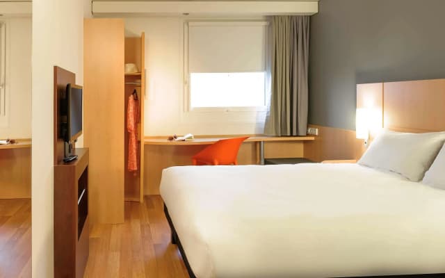 ibis Berlin Kurfürstendamm - photo 4