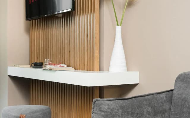11 Enteka Acropolis Suites - photo 2