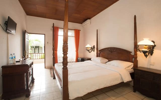 Ananda Beach Hotel - photo 2