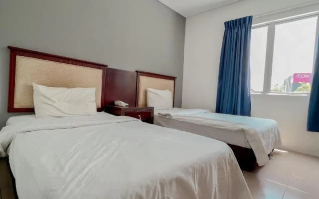 N9 Business Hotel - photo 3