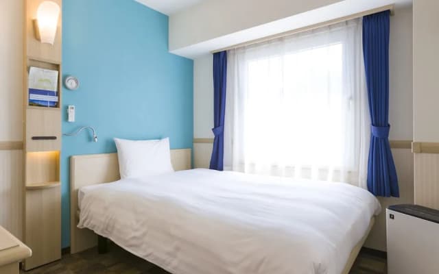 Toyoko Inn Shinjuku-Gyoemmae-Eki 3-Ban Deguchi - photo 3