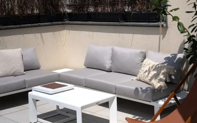 House of Ble - photo 3