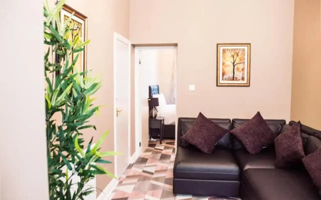 Montgomery Apartments - Crighton - photo 3