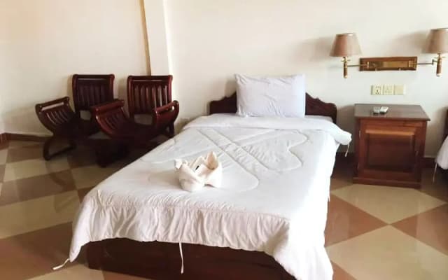 Moha Mean Hotel - photo 5