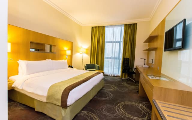 Holiday Inn Abu Dhabi by IHG - photo 5