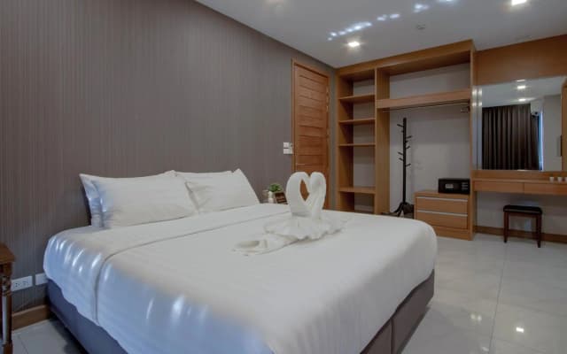Kepler Residence Bangkok - photo 3