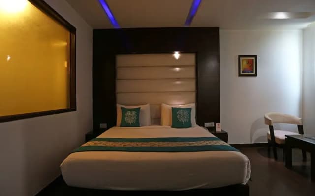 Hotel Mint Park Blue by OYO - photo 4