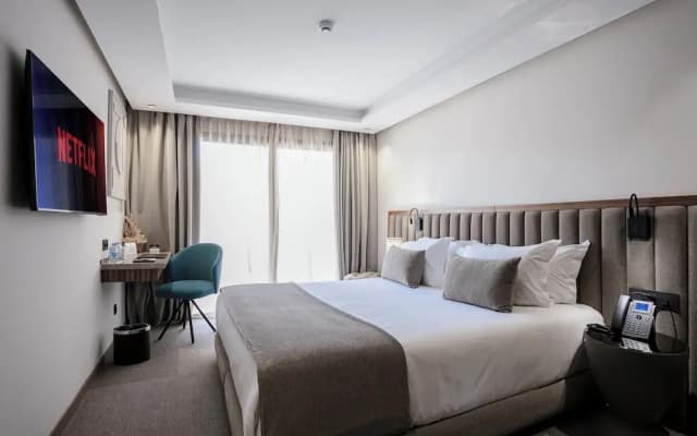 NearYo Hotels - photo 5