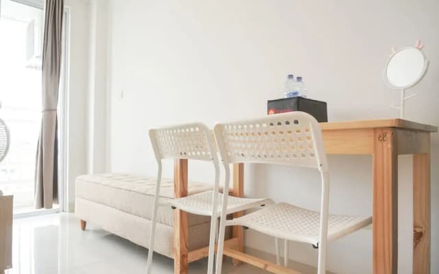 Good And Comfy 1Br (No Kitchen) At Citra Living Apartment - photo 4