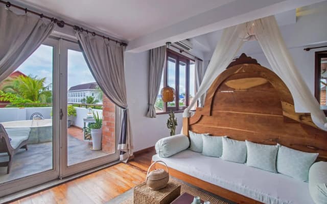 Mane Boutique Hotel & Spa - photo 5