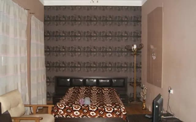 The Godfather Hotel - photo 4