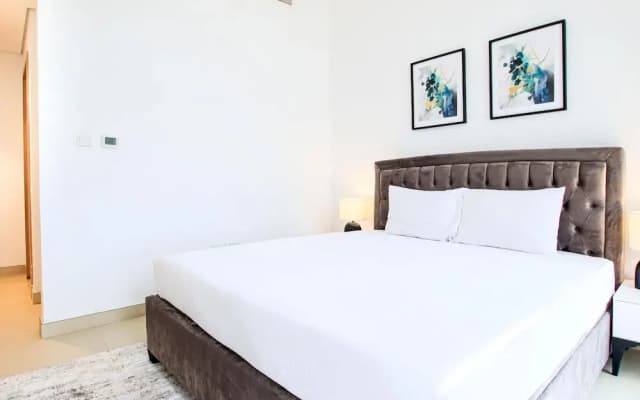 Chic 1BR Iris Amber Al Jaddaf - photo 4