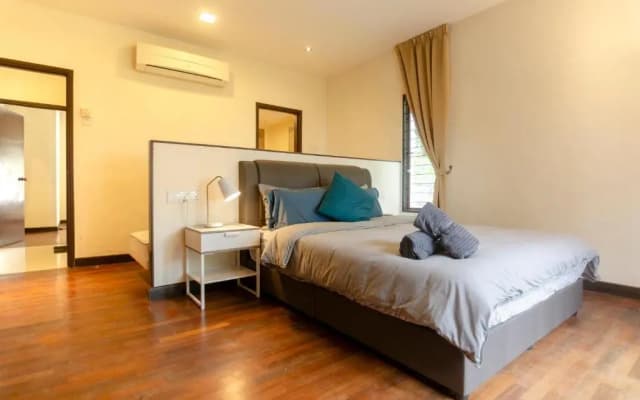 A Comfy & Cozy 2BR Home in Ukay Heights - photo 3