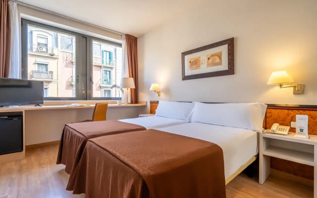 Hotel Glories - photo 4