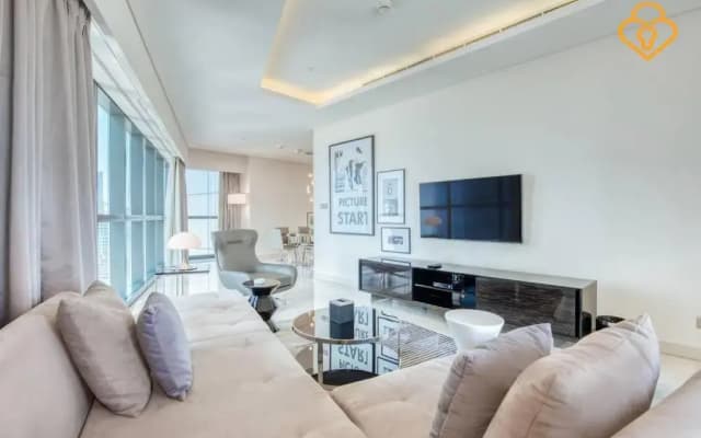 Keysplease 5* 2 B/R Apt, Damac Paramount Residence - photo 3