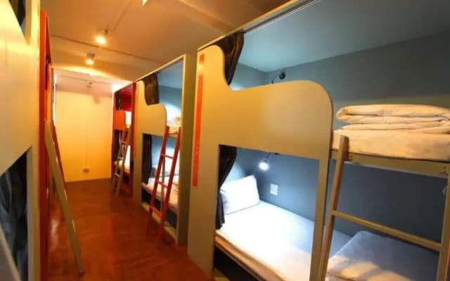 TKT's Row House - photo 2