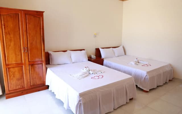 Lien Thong Hotel - photo 3