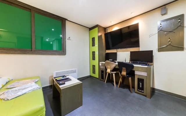Major Hotel - photo 4
