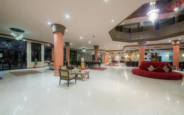 Club Paradisio - photo 2