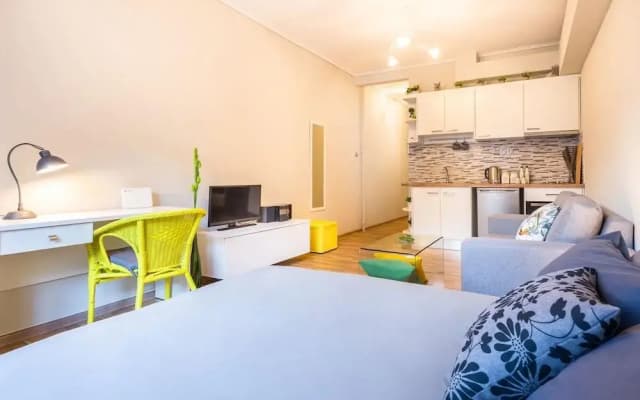 Exceptionally located studio apartment - photo 4