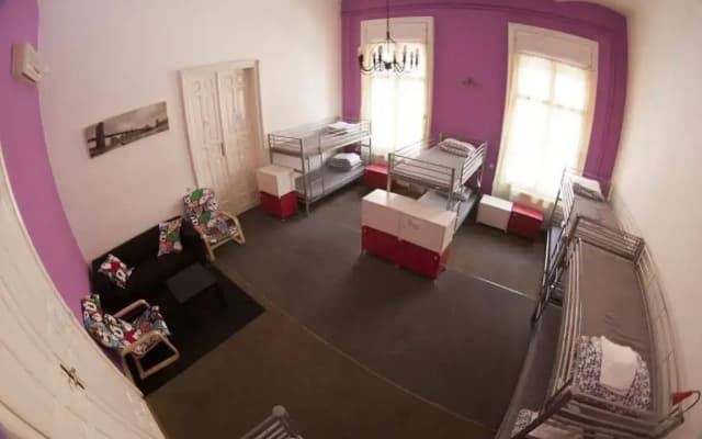 Barocco Hostel - photo 2