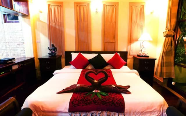 The Villa Hacienda - photo 2