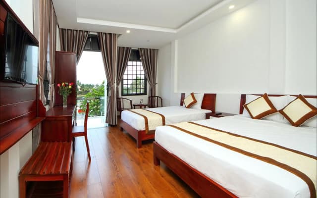 Azalea Homestay - photo 4